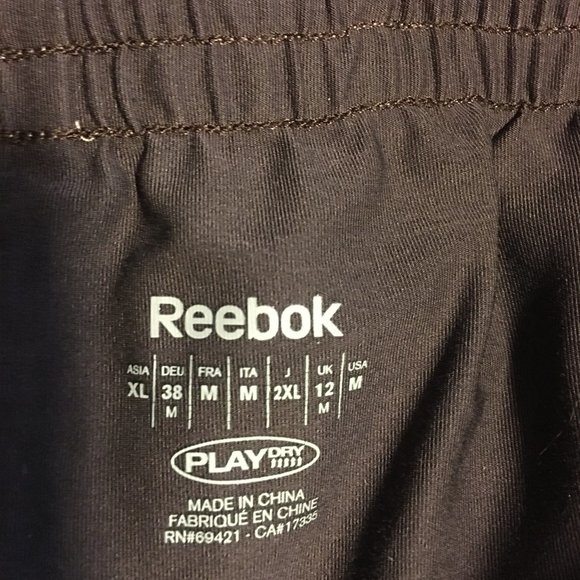 Reebok Short - Picture 2 of 7